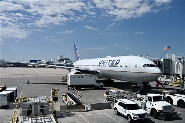 A Boeing 777-200 aircraft of United Airlines at Denver airport in Colorado, the US (Photo: AFP/VNA)