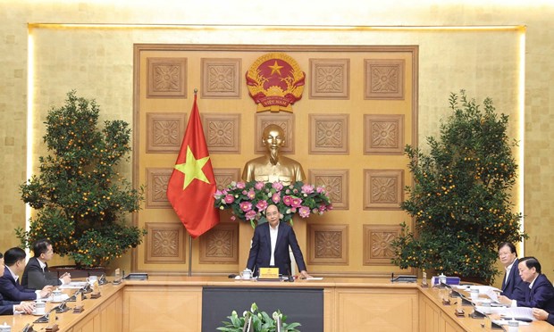 Prime Minister Nguyen Xuan Phuc addressing the Monday morning meeting on the adjustments to the master plan for Da Nang’s major developments by 2030, with a vision towards 2045