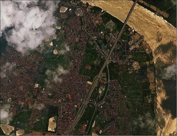 Một bức ảnh do vệ tinh VNREDSat-1 chụp đươc. (Nguồn: earth.esa.int)