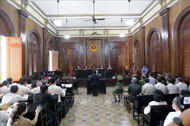 Quang cảnh phiên tòa xét xử nguyên Phó Chủ tịch UBND TP Hồ Chí Minh Nguyễn Thành Tài cùng đồng phạm ngày 15/3. Ảnh: Thanh Vũ/TTXVN