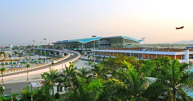 Under the Prime Minister’s recent approval for adjustments to the master plan for Da Nang’s major developments by 2030, with a vision to 2045, the Da Nang airport eyes to have an annual capacity of handling 30 million passengers and 200,000 tonnes of cargo.