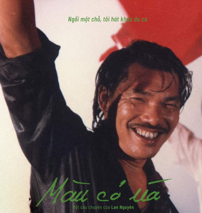 Hình ảnh nhạc sĩ Trần Tiến  trên poster của phim.
