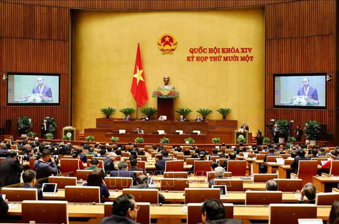 Thủ tướng Nguyễn Xuân Phúc trình bày báo cáo tổng kết của Chính phủ nhiệm kỳ 2016-2021. Ảnh: Dương Giang/ TTXVN