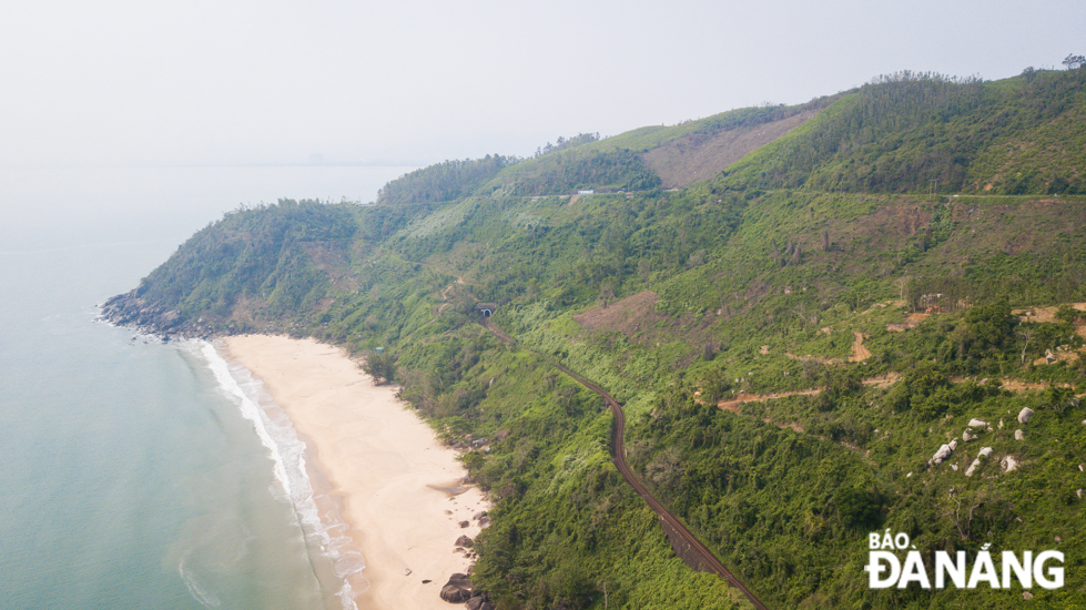  Once completed, the project is expected to offer luxury tourism experiences for travellers to Da Nang, develop a prestigious tourism service with its own identity, form a new architectural landmark for the city, create more employment for local residents and make a large contribution to the city budget.