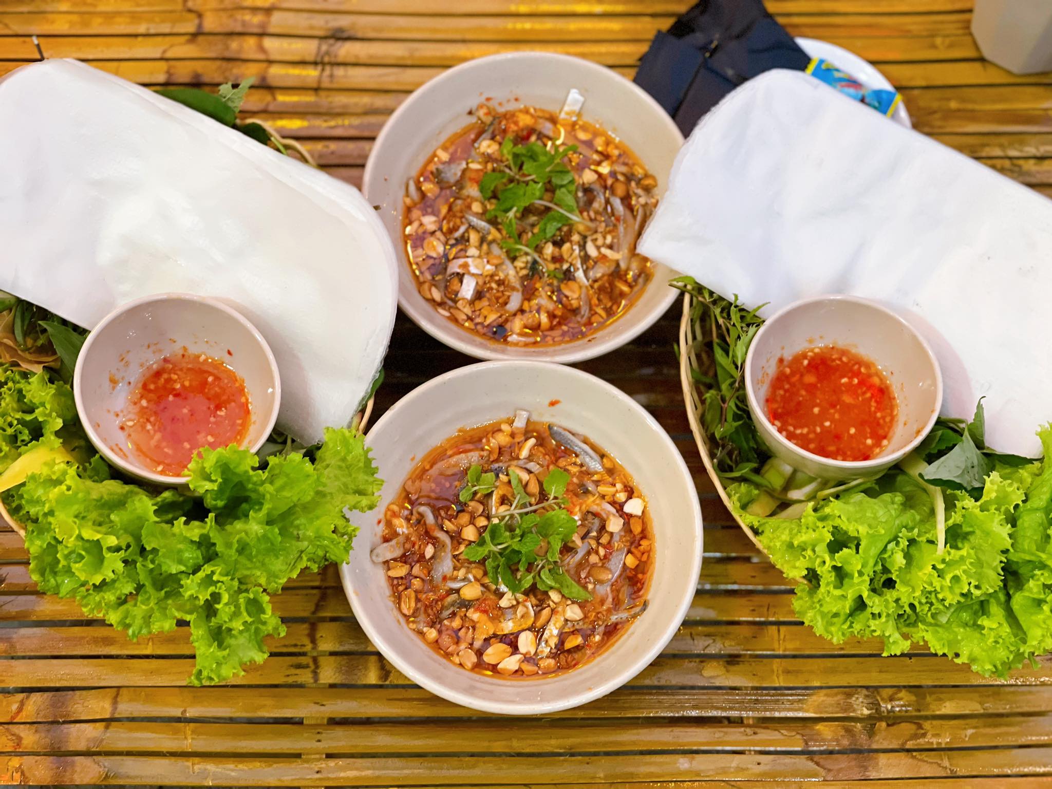 Bom Eatery – one of the best places in Da Nang to enjoy delicious fish salad