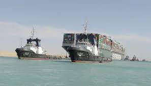 Tàu Ever Given mắc cạn ở kênh đào Suez: Ai Cập có thể đòi bồi thường  hơn 1 tỷ USD