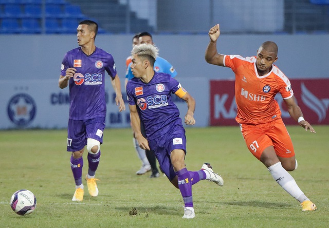 Giải Bóng đá Vô địch quốc gia V-League 2021: SHB Đà Nẵng thất bại trước Sài Gòn FC