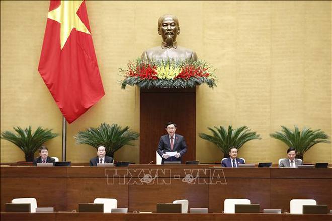 Chủ tịch Quốc hội Vương Đình Huệ phát biểu tại phiên họp chiều 7-4. Ảnh: Dương Giang/TTXVN