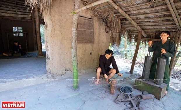 Apart from the tunnels as a spotlight, the area now features a site replicating a small village in the liberated Cu Chi zone during the 1960-1975 period. (Photo: VNA)