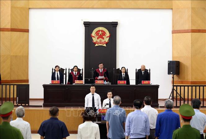Quang cảnh phiên tòa xét xử cựu Bộ trưởng Bộ Công Thương Vũ Huy Hoàng và đồng phạm. Ảnh: Phạm Kiên/TTXVN