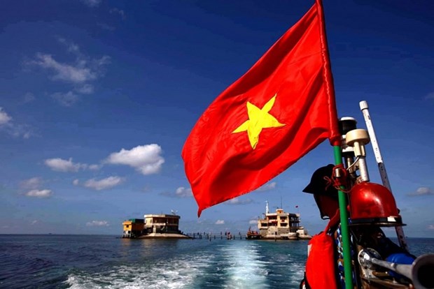 Vietnamese naval soldiers on duty to safeguard nation's sacred sovereignty (Photo: baoquocte.vn)