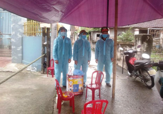 The area where the patient is living in Hà Nam has been locked down. — Photo: nld.com.vn