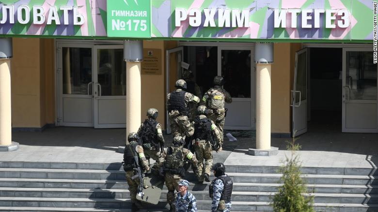 Xả súng tại trường học ở Nga, 11 người chết