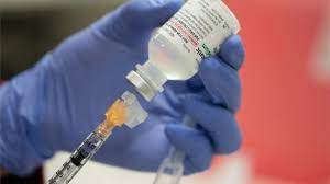Mỹ: Người đã tiêm vắc-xin Covid-19 đủ liều không cần đeo khẩu trang