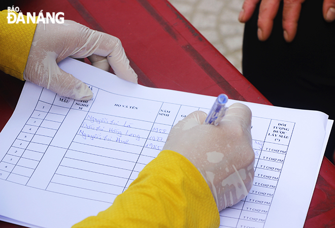 People are required to make their personal information declaration before getting a coronavirus test.