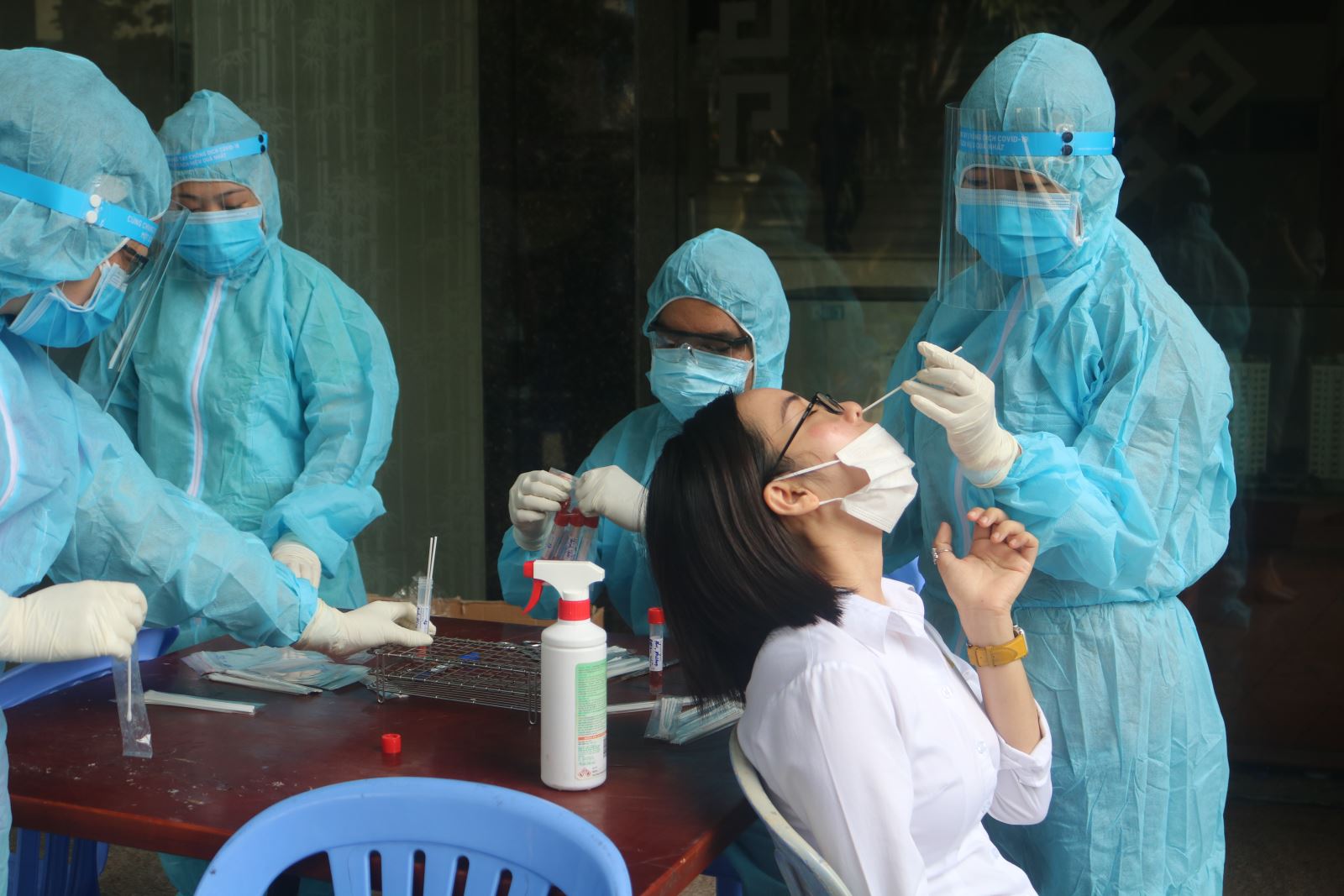 Nhóm bạn tại TP Hồ Chí Minh đi cùng với bệnh nhân 3298 tại thành phố Đà Nẵng đã có kết quả âm tính lần 1.