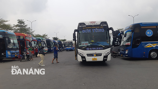 Passenger transport services by inter-provincial fixed-route coach, contract vehicle, tourist coach and taxi linking with other localities where locally transmitted COVID-19 cases have reported were temporarily halted at 0:00 today, May 14