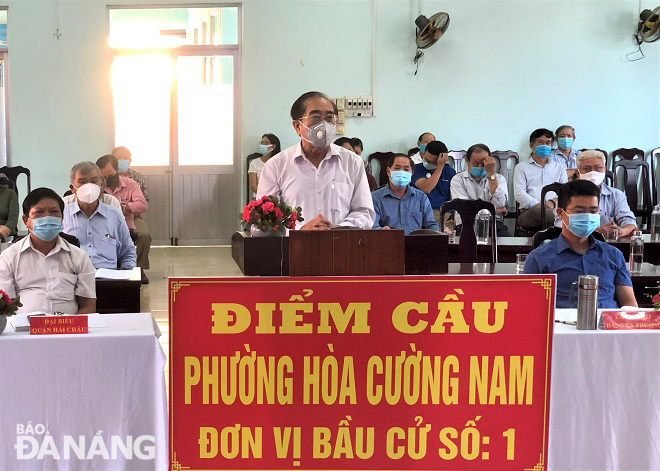 Cử tri phường...