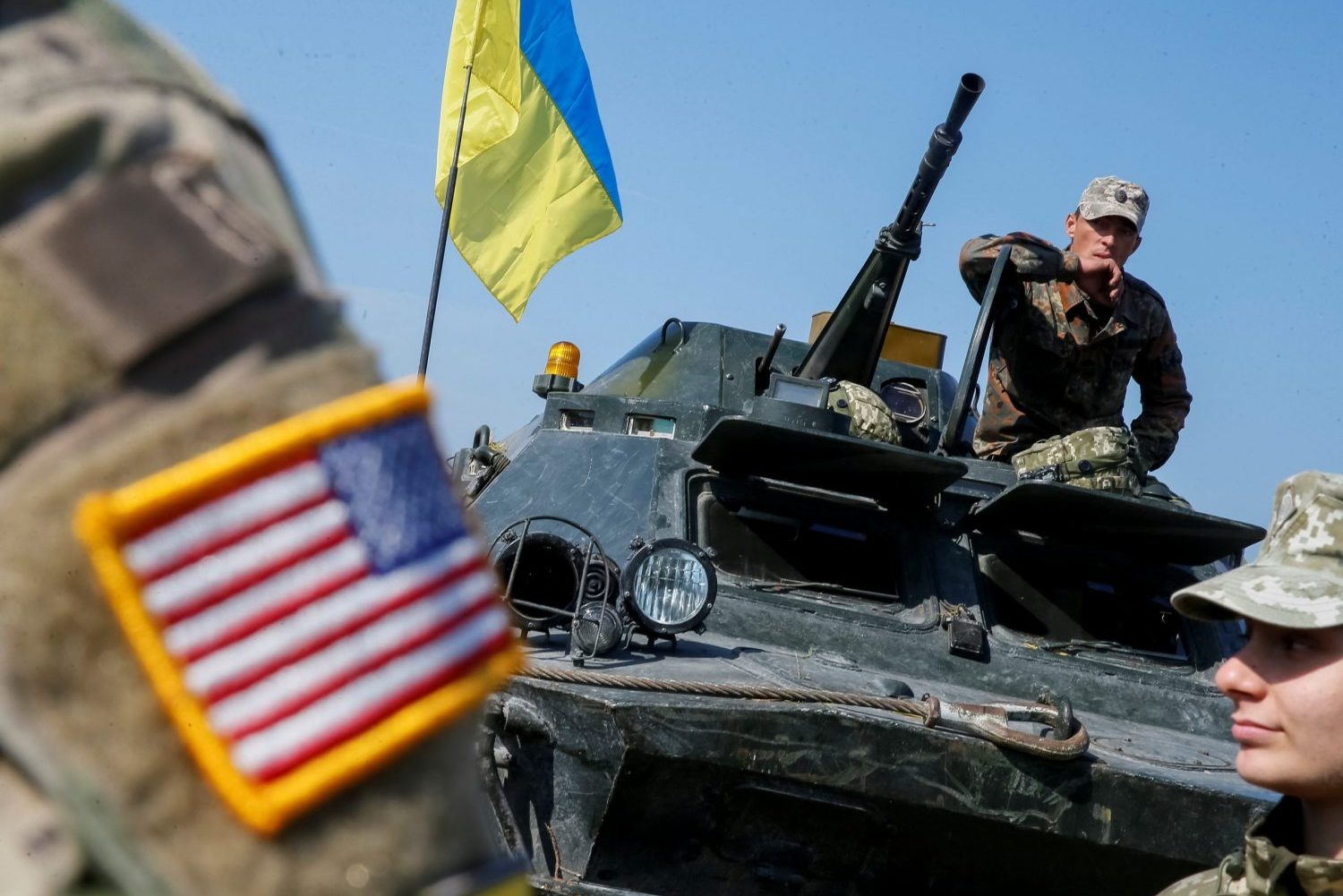 Mỹ đình chỉ gói 'siêu viện trợ quân sự' 100 triệu USD cho Ukraine vào phút chót