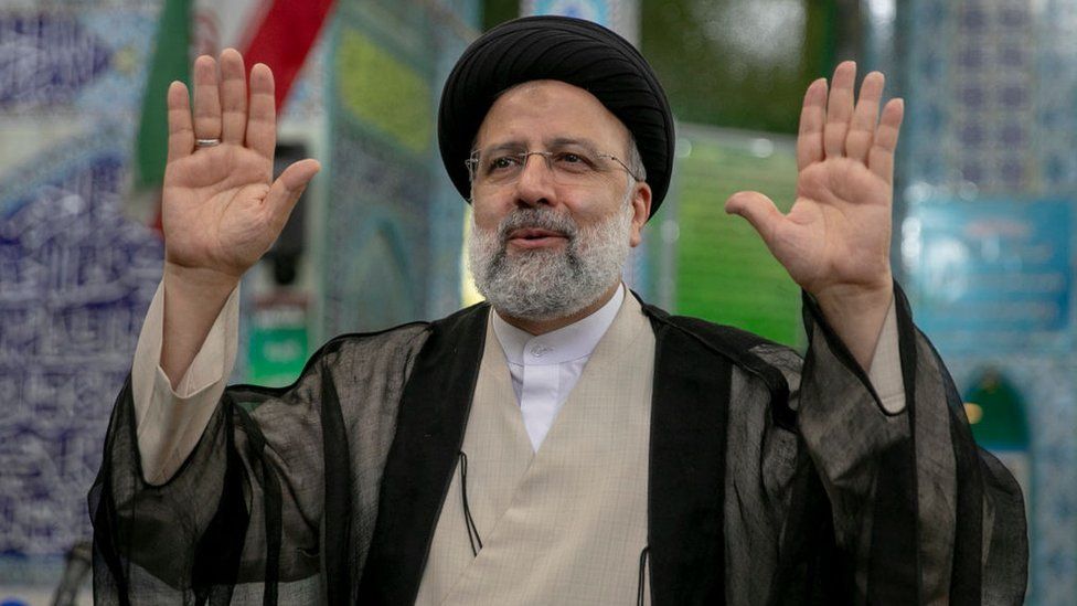 Bầu cử Tổng thống Iran: Ứng cử viên Ebrahim Raisi giành chiến thắng