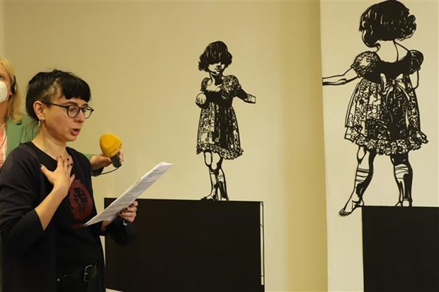 German artist Franca Bartholomäi speaks at the press conference (Photo: VNA)