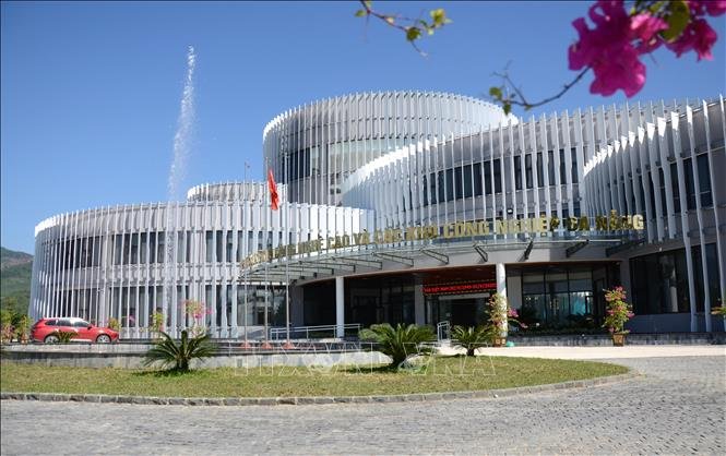 The headquarters of the Authority of Da Nang Hi-Tech Park and Industrial Zones (DHPIZA)  Photo: VNA