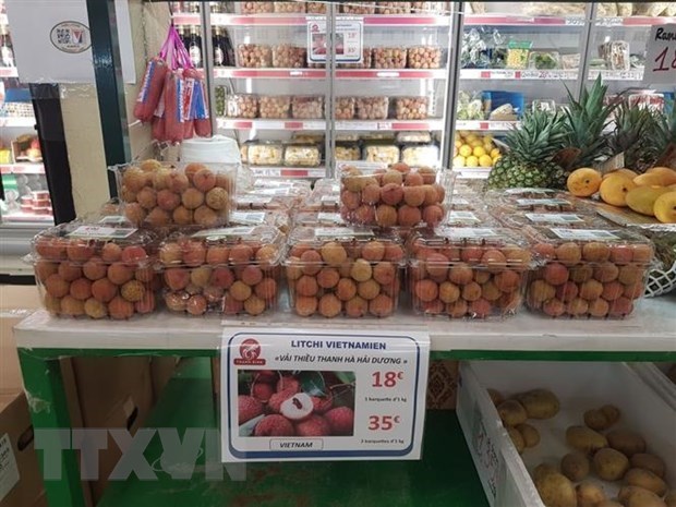 Vietnamese lychees put on sale in France (Photo: VNA)