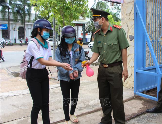 Ngày 8-7, Việt Nam tiếp tục thêm một ngày có hơn 1.000 ca mắc mới Covid-19