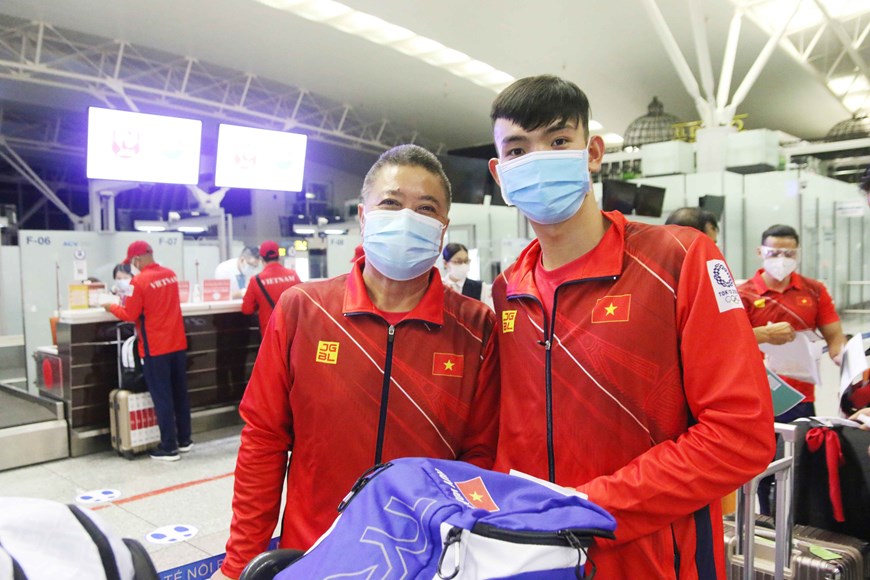 Trong ba ngày vừa qua, từ 15 -17/7, toàn bộ thành viên đoàn thể thao Việt Nam đã thực hiện xét nghiệm Realtime-PCR virus SARS-CoV-2 trước khi lên chuyến bay sang theo đúng yêu cầu của Ban tổ chức Olympic. (Ảnh: PV/Vietnam+) 