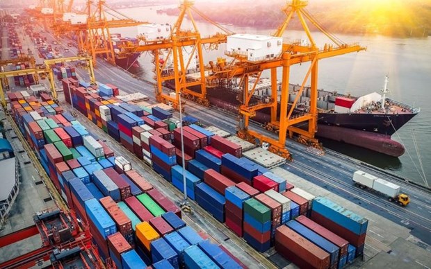 Vietnam’s export earnings hit 27 billion USD in July, down 0.8 percent month-on-month and up 8.4 percent year-on-year (Illustrative photo: VNA)