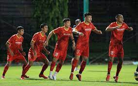 Đội tuyển U23 Việt Nam bắt đầu tập luyện
