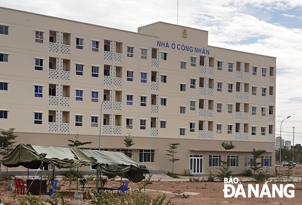 The worker's housing building now serves as a temporary centralised quarantine facility in Cam Le District. Photo: LE HUNG