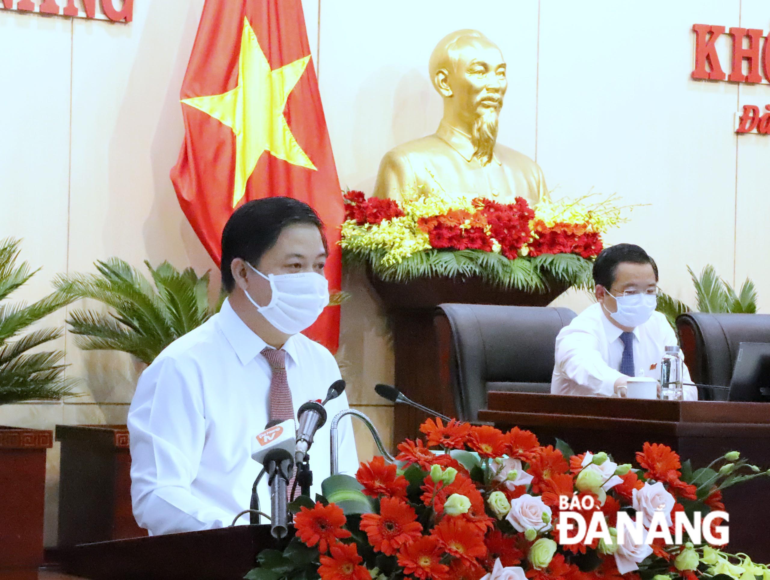 Phó Bí thư Thường trực Thành ủy, Chủ tịch HĐND thành phố Lương Nguyễn Minh Triết phát biểu bế mạ tại kỳ họpị. Ảnh: NGỌC PHÚ