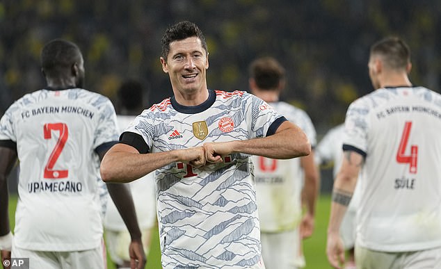 Lewandowski lập cú đúp cho Bayern. (Nguồn: AP)