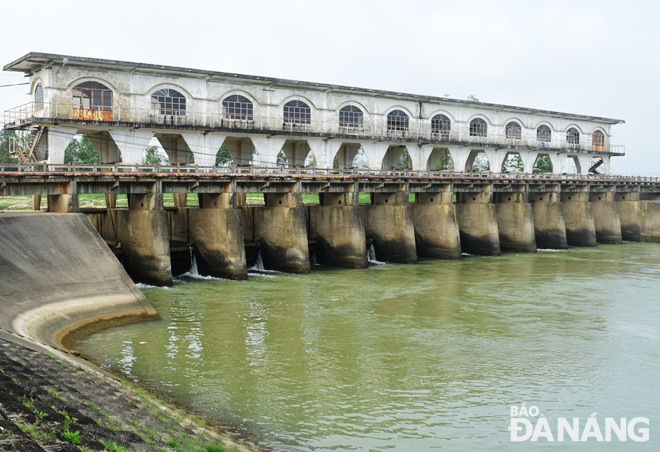 An Trach water-raising dam will be upgraded to improve flood drainage and water supplies for Cau Do Water Plant. Photo: HOANG HIEP