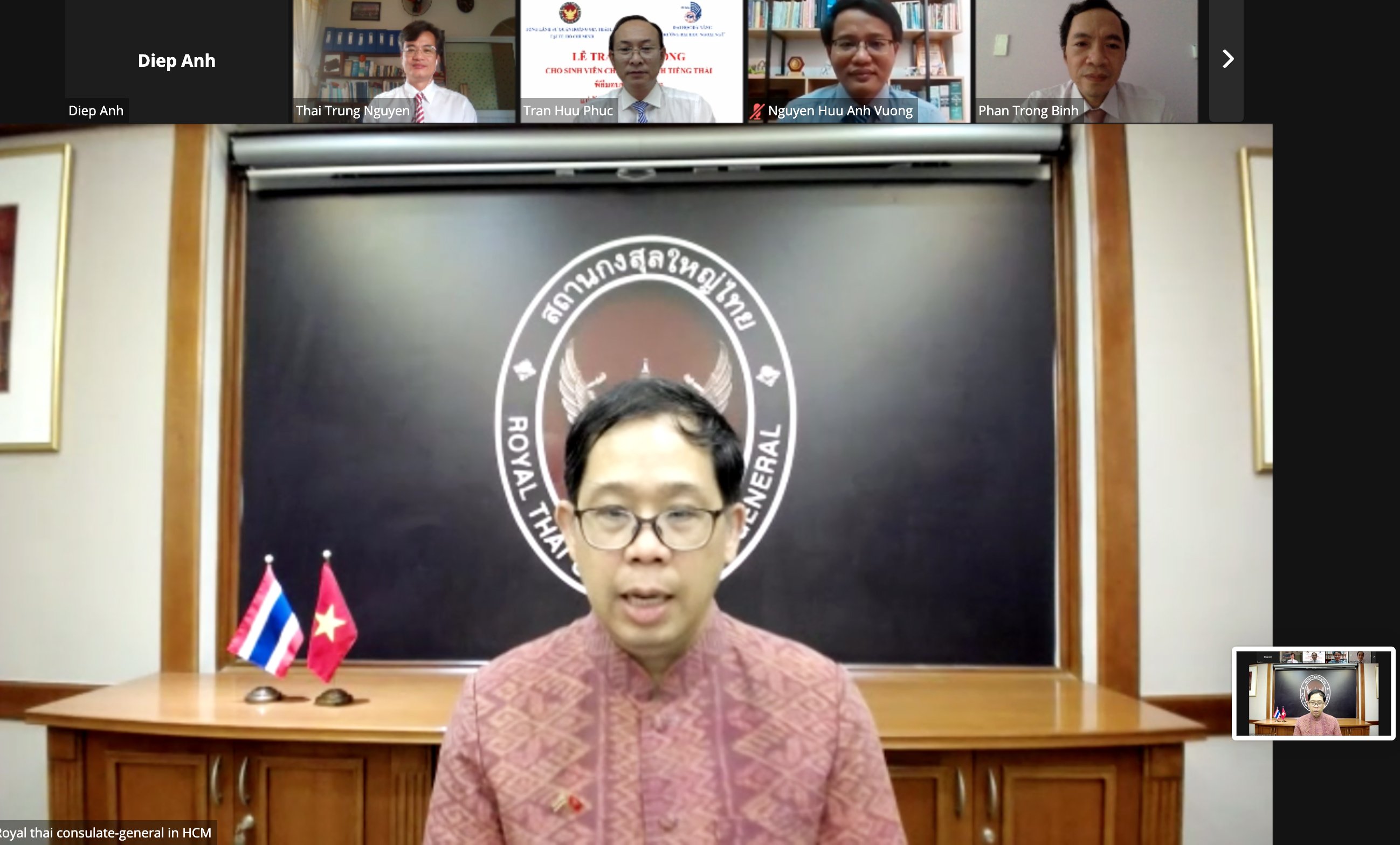 Mr. Apirat Sugondhabhirom, the Consul-General of Thailand to Ho Chi Minh City, delivers his address at the online Scholarship Awards Ceremony.