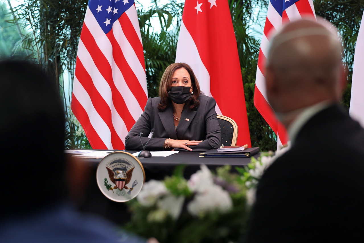 Phó Tổng thống Mỹ Kamala Harris tại Singapore ngày 24-8. Ảnh: Reuters