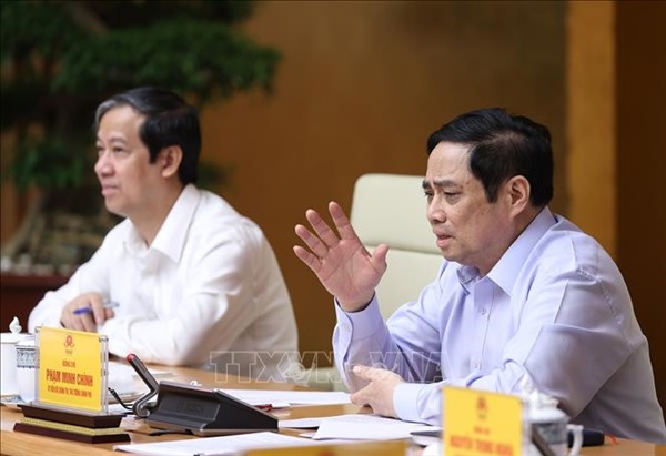 Thủ tướng Phạm Minh Chính chủ trì hội nghị triển khai nhiệm vụ năm học 2021-2022. Ảnh: TTXVN