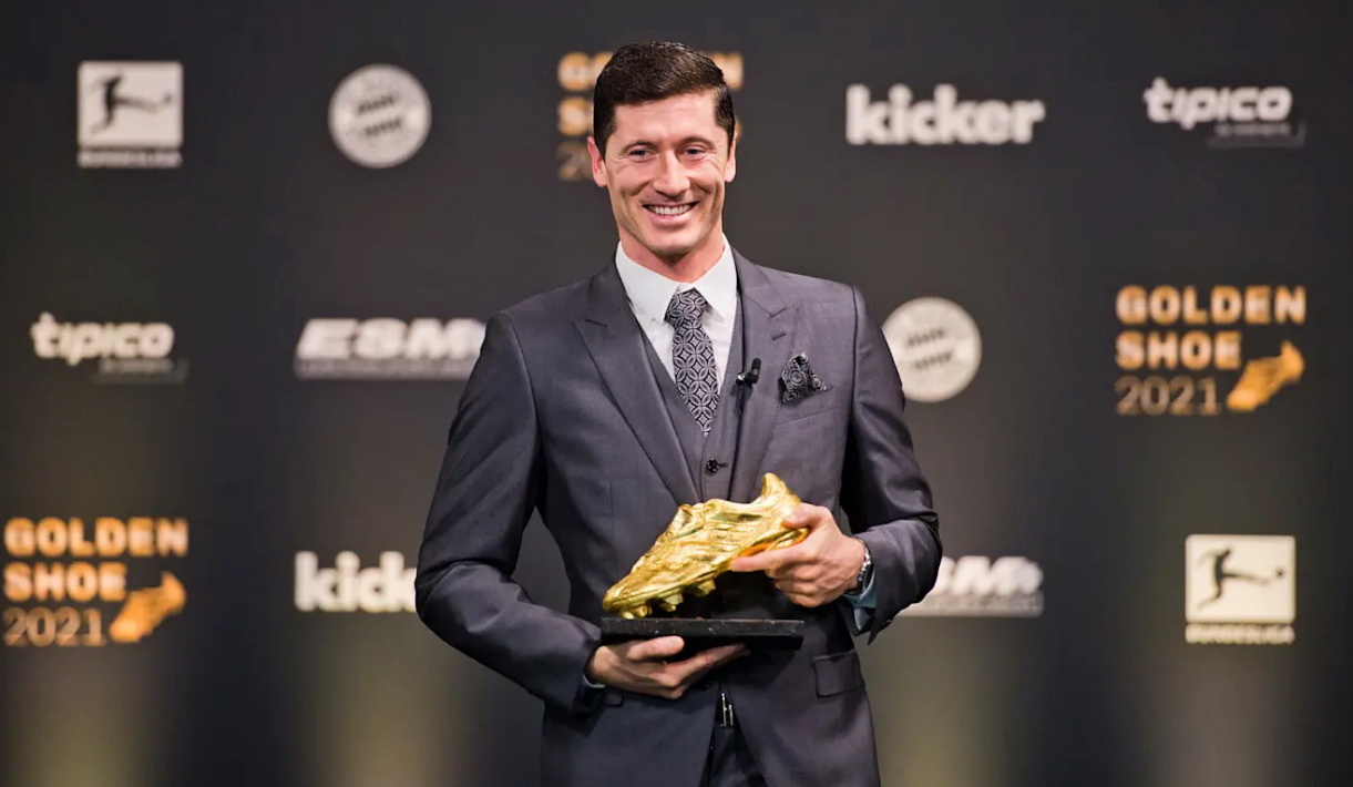 Robert Lewandowski giành danh hiệu Chiếc giày vàng châu Âu 2021