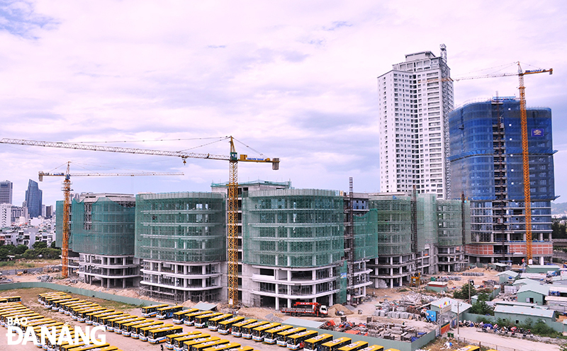 The first phase of the Software Park No. 2 in Thuan Phuoc Ward, Hai Chau District is now under construction. Photo: THU HA