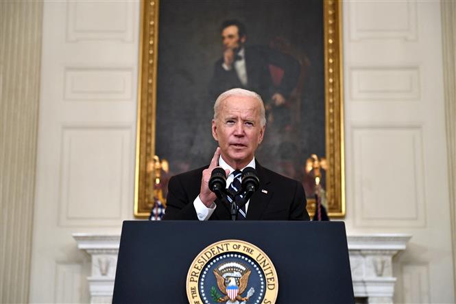  Tổng thống Mỹ Joe Biden tại cuộc họp báo về biện pháp mới để kiểm soát COVID-19 tại Washington, DC, ngày 9/9/2021. Ảnh: AFP/TTXVN