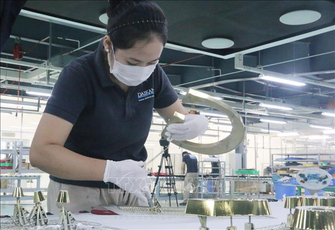 Phấn đấu giai đoạn 2021-2025, tăng trưởng GDP đạt 6,5-7%/năm