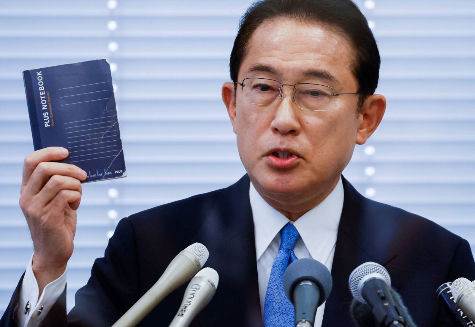 Thủ tướng Nhật Bản Kishida Fumio: Dốc toàn lực để vượt qua khủng hoảng Covid-19