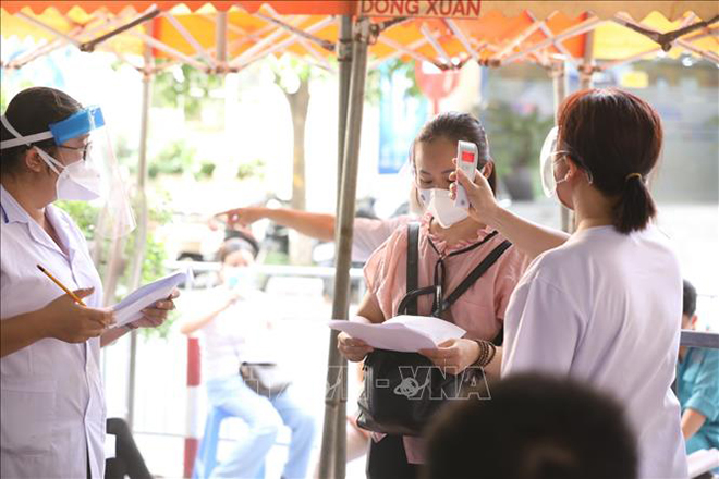Ngày 9-10, Việt Nam ghi nhận 4.513 ca nhiễm mới SARS-CoV-2 tại 40 tỉnh, thành phố