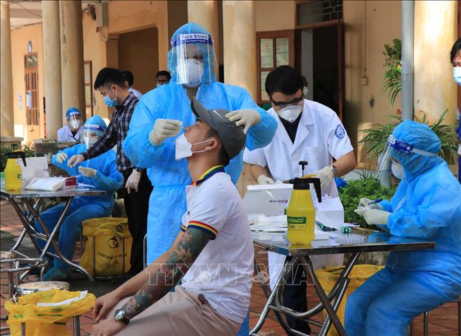 Ngày 20-10, Việt Nam ghi nhận 3.646 ca nhiễm mới SARS-CoV-2, tăng nhẹ so với ngày trước đó