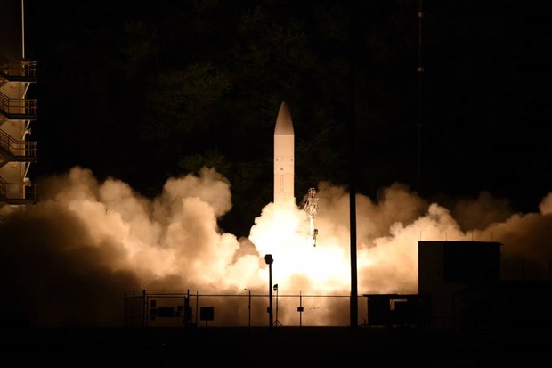 Sputniknews: Lầu Năm Góc xác nhận vụ thử tên lửa siêu thanh thất bại