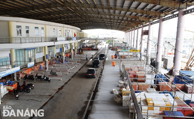 Tho Quang Seafood Wholesale Market is ready to welcome back traders from 0am on October 15 after deep cleaning (Photo was taken at the venue in the morning of October 14). Photo: HOANG HIEP