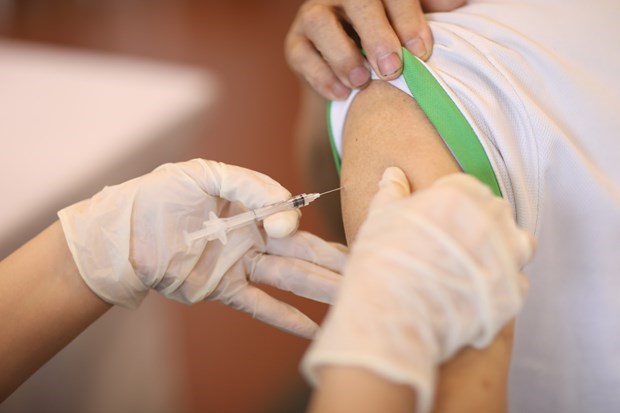 Children aged 12 - 17 will be vaccinated against COVID-19 (Photo: VNA)