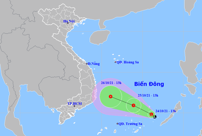 Họa đồ vị trí và hướng di chuyển của vùng áp thấp đang mạnh lên áp thấp nhiệt đới (Nguồn: Trung tâm Dự báo khí tượng thủy văn Quốc gia)