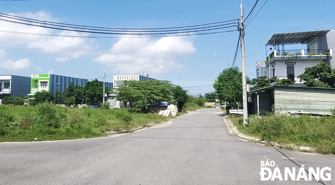Huyện Hòa Vang nỗ lực đẩy nhanh tiến độ bàn giao mặt bằng.  Trong ảnh: Dự án Khu tái định cư Lệ Sơn 1 (thuộc xã Hòa Tiến) đã hoàn thiện hạ tầng. Ảnh: ĐẮC MẠNH